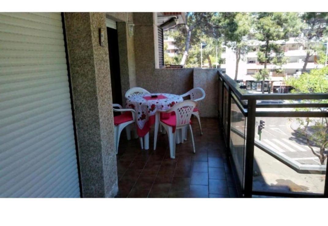 Uhc Casalmar Apartments Salou Esterno foto